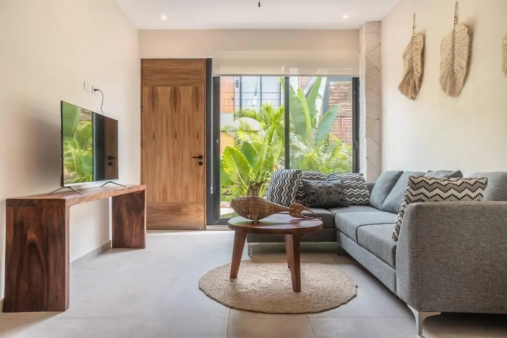Toh1, Downtown Tulum Apartment